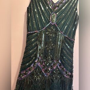 Flapper-style 1920s costume dress